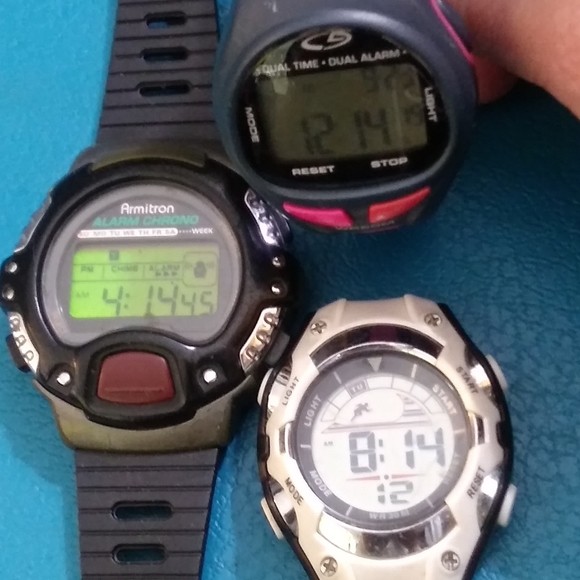 Bundle Of 14 Wristwatches main image 4